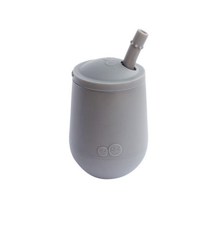 Mini cup gobelet d'apprentissage avec paille en silicone Gris foncé EZ –  Lemon8store