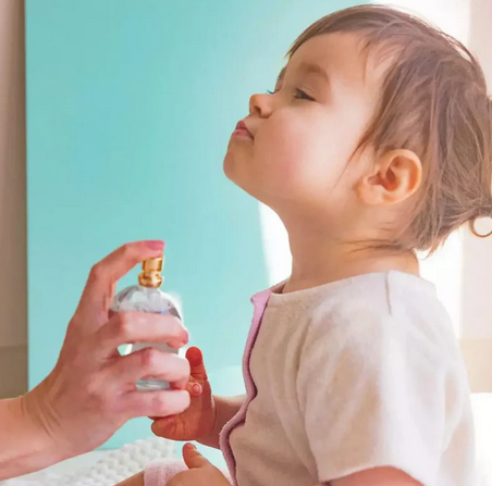 Eau de senteur bébé Monjour