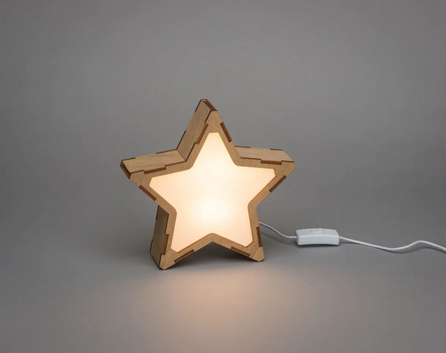 Lampe étoile en bois personnalisable